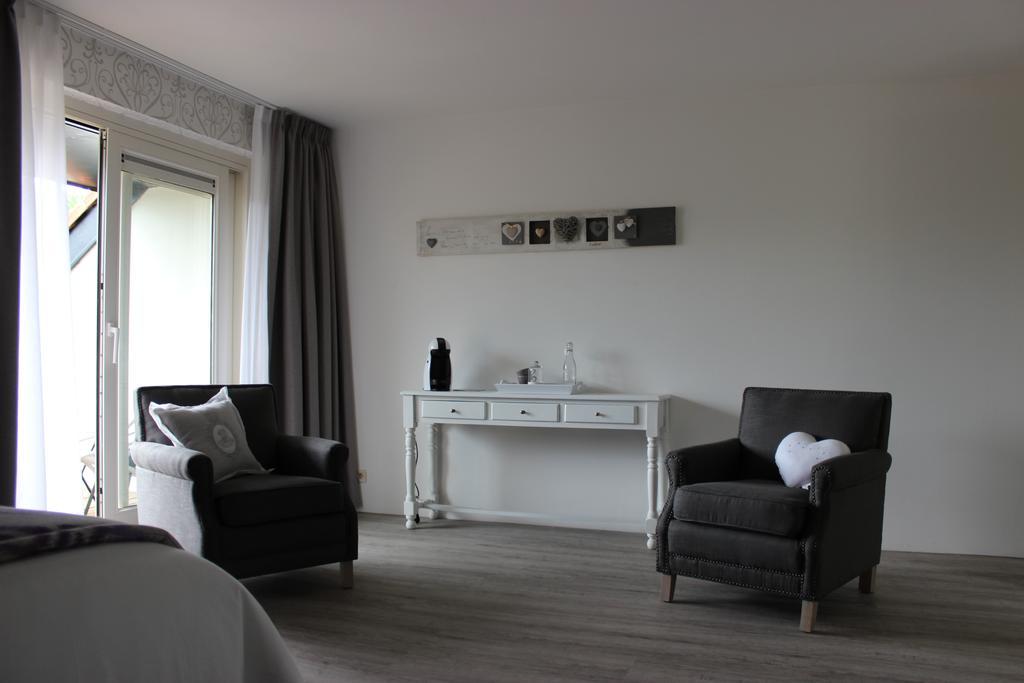 Den Bongaerd B&B And Wellness Tongeren Szoba fotó